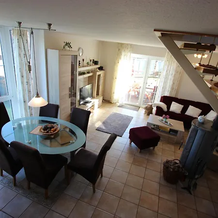 Holiday home Neu! Conny Mit Badesteg Und Ruderboot Grossefehn